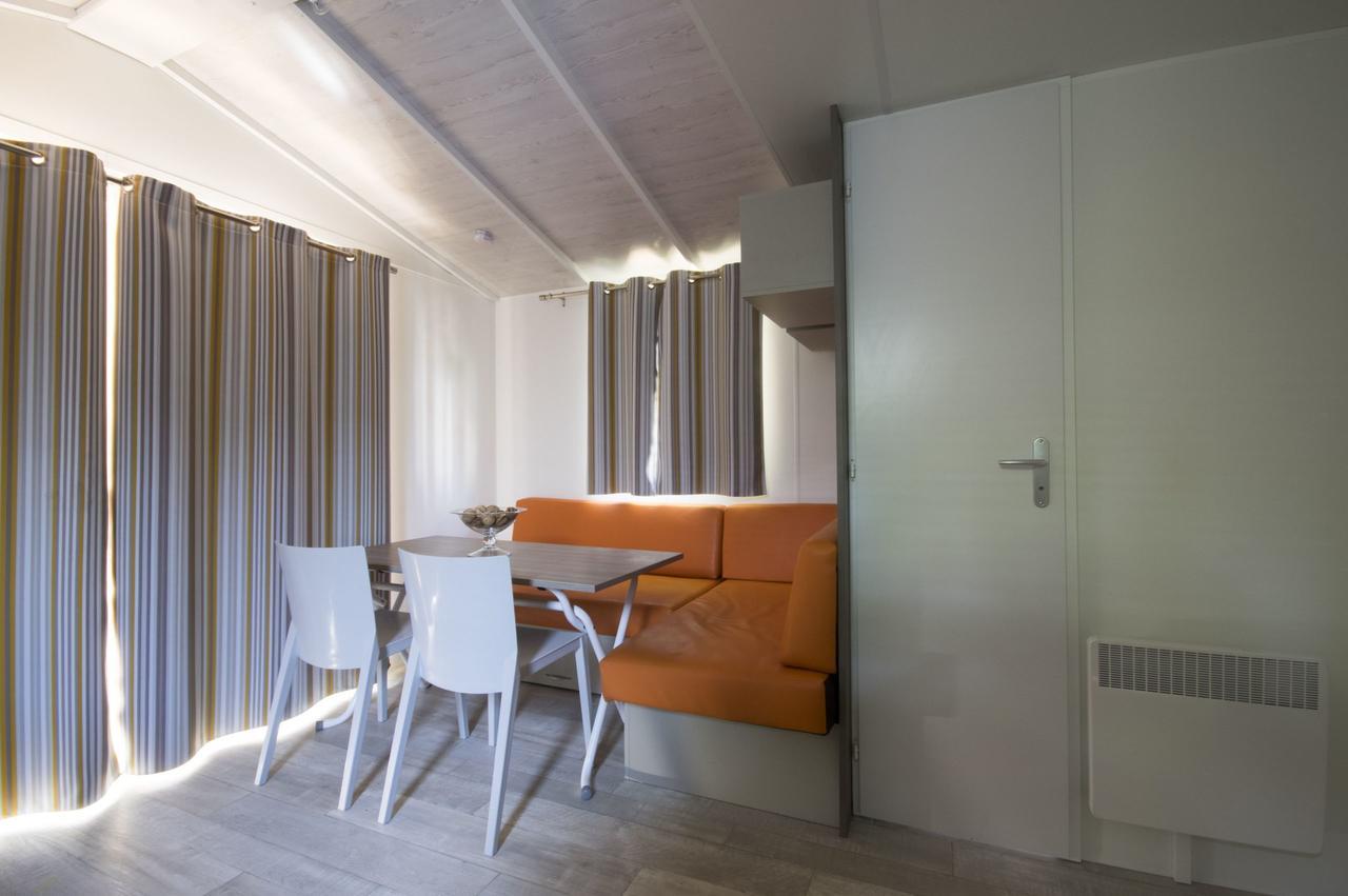 Camping La Pineda De Salou Hotel Bagian luar foto